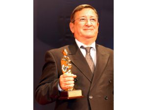 Yönetmen Tunç Başaran hayatını kaybetti