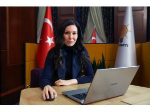 AK Parti'li Karaaslan, AA'nın "Yılın Fotoğrafları" oylamasına katıldı