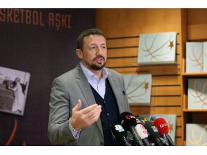 "Basketbola Adanmış Hayatlar" kitabının tanıtımı yapıldı