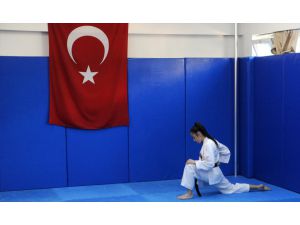 Dünya şampiyonluğunu olimpiyatla taçlandırmak istiyor