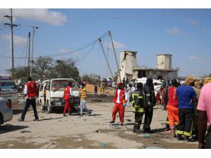 Somali'de bombalı saldırı: 30 ölü