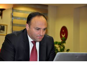 Türkiye'nin Bişkek Büyükelçisi Fırat, AA'nın "Yılın Fotoğrafları" oylamasına katıldı