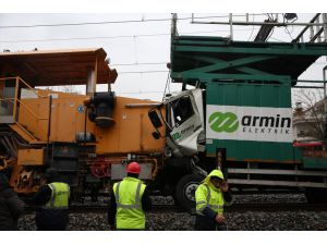 GÜNCELLEME 2- Halkalı-Sirkeci Banliyö hattında kaza