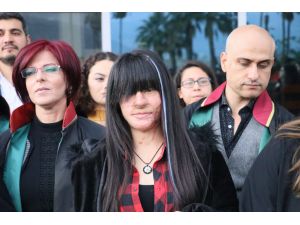 Hatay'da Berfin Özek'in yüzüne asit döken sanığa 12 yıl 18 ay hapis cezası