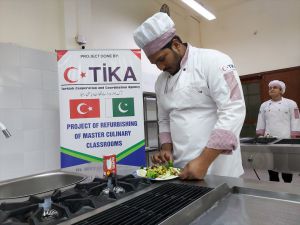 TİKA, Pakistan’ın en eski aşçılık okulunun mutfaklarını yeniledi