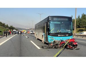 TEM Otoyolu Ümraniye mevkisinde trafik kazası: 2 ölü