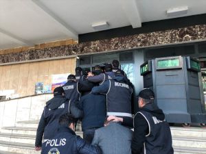 Malatya'daki organize suç örgütü operasyonunda 11 şüpheli tutuklandı