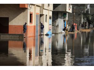 Gazze'de şiddetli yağış nedeniyle onlarca evi su bastı