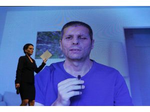 Anadolu Ajansı foto muhabiri Mustafa Yalçın'a ödül