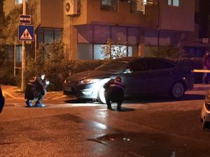 İzmir'de Çiğli belediye başkan yardımcısı silahlı saldırıdan yara almadan kurtuldu