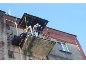 Adana'da 5. kattaki evinin balkonundan düşen kişi öldü