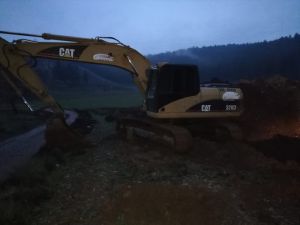 Kahramanmaraş'ta iş makinesiyle kaçak kazı yapan 10 şüpheli gözaltına alındı