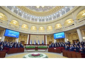 Özbekistan'da Yasama Meclisi Başkanlığına Nuriddincan İsmailov yeniden seçildi