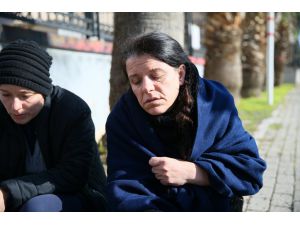İzmir'de eski eşi tarafından öldürülen Büşra'nın korneaları bağışlandı