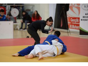 İşitme Engelliler Judo Türkiye Şampiyonası Kilis'te yapıldı
