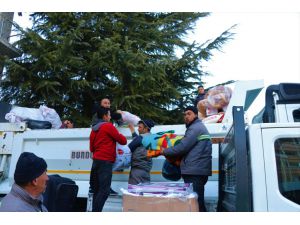 Burdur'dan depremzedeler için toplanan yardım malzemeleri yola çıkarıldı