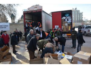 Karaman'da Elazığ'daki depremzedelere yönelik yardım kampanyası