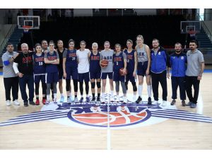 Büyükşehir Belediyesi Adana Basketbol'da hedef FIBA Avrupa Kupası'na katılmak