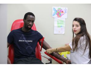 Sivasspor'da Samba Camara sağlık kontrolünden geçirildi
