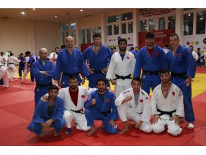 Milli judocular, Paris Grand Slam Turnuvası'na Tiflis'te hazırlanıyor