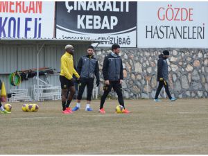 Yeni Malatyaspor'un yeni transferi Walter: "Takımın başarısı için elimden geleni yapacağım"