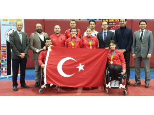 Paralimpik masa tenisçilerden Mısır'da 7 madalya