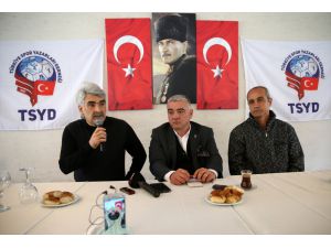 Adana'da derbi öncesi teknik direktörlerden dostluk mesajı