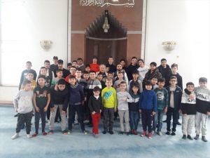 Almanya'daki Türk çocuklarından Türkiye'deki depremzedelere yardım