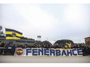 Fenerbahçeli taraftarlardan TFF ve MHK yönetimine istifa çağrısı