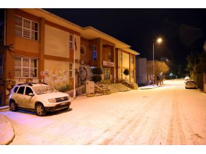 Kilis'te kar yağışı nedeniyle eğitime yarın ara verildi