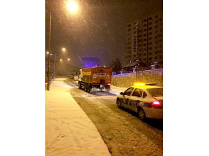 Malatya'da 506 mahalleye kar nedeniyle ulaşım sağlanamıyor