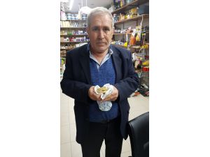 Antalya'da yolda bulunup polise teslim edilen bilezikler imitasyon çıktı