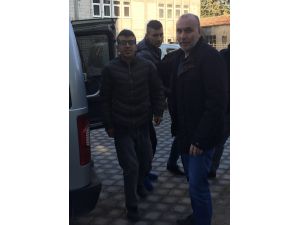 Samsun'da motosiklet çaldıkları öne sürülen 3 zanlıdan biri tutuklandı