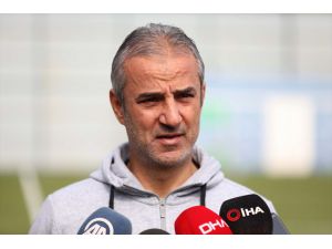 Çaykur Rizespor Teknik Direktörü İsmail Kartal'dan hakem kararlarına tepki: