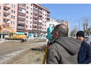 Depremden etkilenen Malatya'da yapı incelemesi