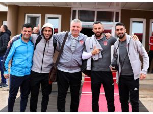 Demir Grup Sivasspor, Ankara'ya gitti