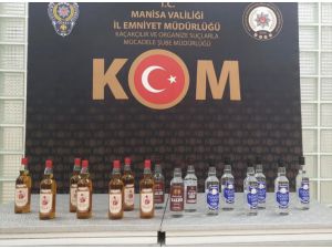 Manisa'da kaçak içki operasyonunda 3 kişi gözaltına alındı