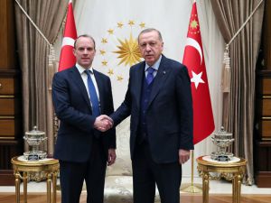 Cumhurbaşkanı Erdoğan, İngiltere Dışişleri Bakanı Dominic Raab'ı kabul etti