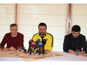 Yukatel Denizlispor'un hedefi ligi ilk 10'da bitirmek