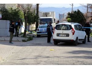 Aydın'da polis memuru, kadın meslektaşını öldürdü, annesini yaraladı