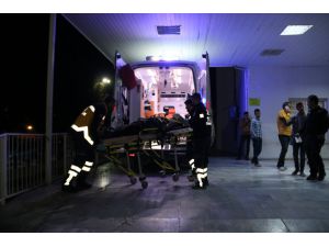 Şanlıurfa'da motosiklet yayaya çarptı: 2 yaralı