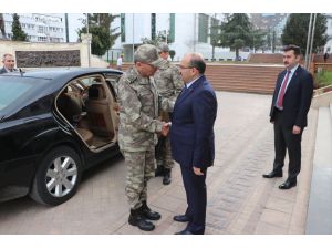 3. Ordu Komutanı Korgeneral Öngay'dan Trabzon Valisi Ustaoğlu'na ziyaret