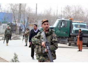 GÜNCELLEME - Afganistan'da siyasi liderlerin katıldığı anma törenine saldırı