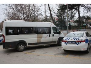 Edirne'de öğrenci servisi şoförü alkollü araç kullanmaktan ikinci kez yakalandı