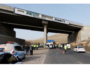 Şanlıurfa'da işçileri taşıyan servis araçları çarpıştı: 18  yaralı