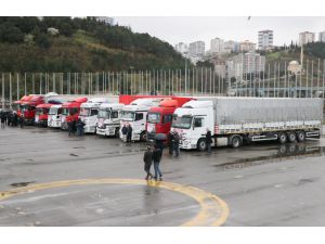 Samsun'dan İdlib'e 13 tır yardım gönderildi