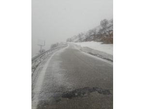 "Dünya mirası" Nemrut'un yolu kar nedeniyle kapandı