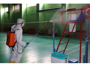 Türkiye Badminton Federasyonu Olimpiyat Hazırlık Merkezi dezenfekte edildi