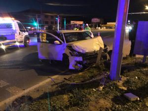 Manisa'da iki otomobil çarpıştı: 5 yaralı