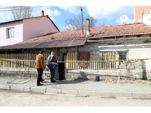 Erzurum'da evinden yangın çıkan yaşlı adam ölü bulundu